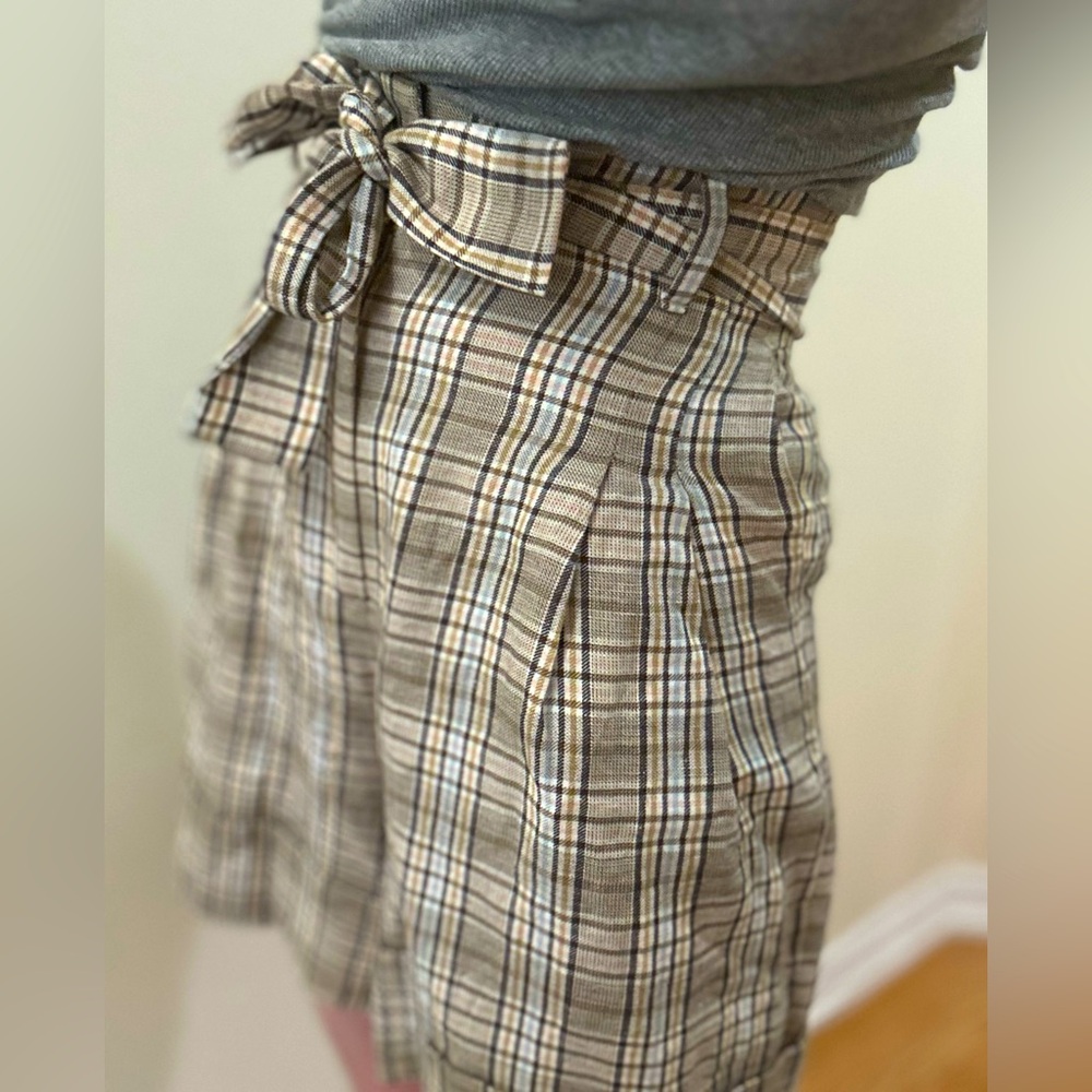Massimo Dutti high waisted shorts size 6 (s-m) cotton linen blend